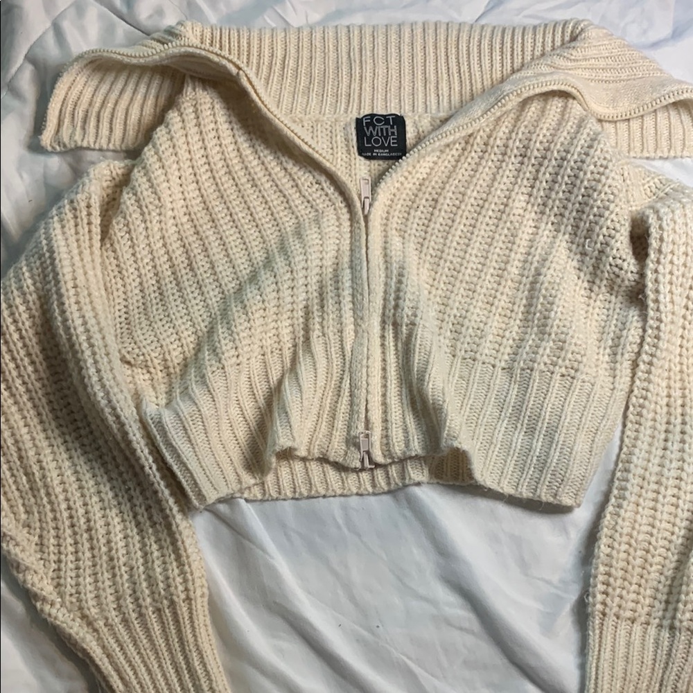Cream Cropped Sweater for teens